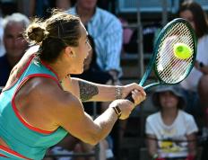 PG国际-莎拉波娃爆冷击败巴塞罗那，赛事规则更新引爆全场！的简单介绍