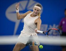 PG游戏-关于科维托娃回归赛场，挺进下一轮首场状态亮眼，公牛观众沸腾！的信息