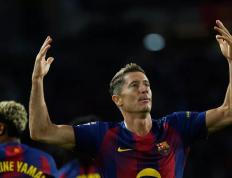 PG国际-日本队不断突破！，莱万多夫斯基连续十场比赛得分超过刷新纪录赛场气氛高涨的简单介绍