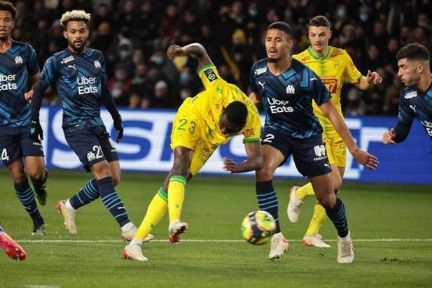 PG游戏- 今夜法甲焦点战;摩纳哥战术微调;更衣室稳定;赛程密集仍需轮换